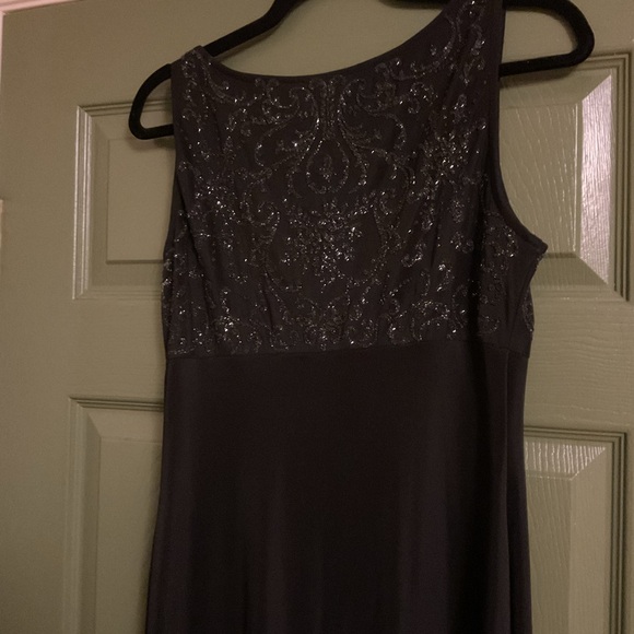 CDC signature collection evening dress cocktail dress size 8 midi length - Picture 4 of 8